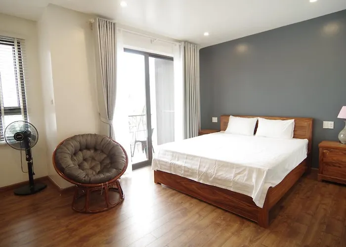 1102 Khách sạn hẻo lánh Hạ Long