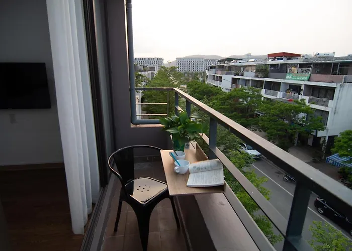 1102 Hạ Long