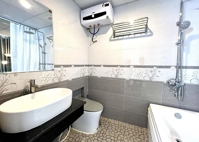 1102 Khách sạn hẻo lánh